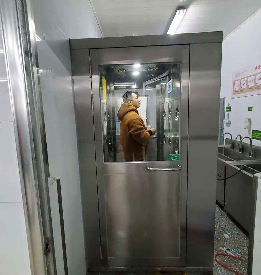 風淋室通道人數限制