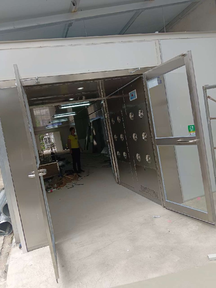 貨淋室廠家為您打造專屬貨淋設備，除塵吹淋更省心